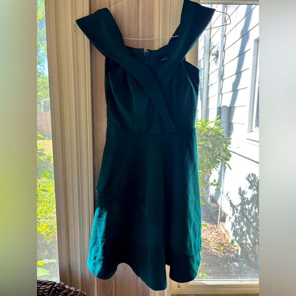 Speechless Short Green Formal Dress - Picture 1 of 5